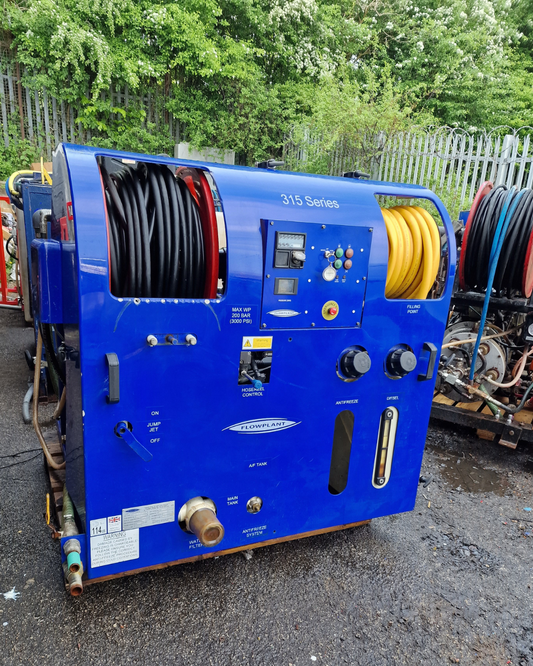 Flowplant Diesel 3000PSI at 54LPM remote unit