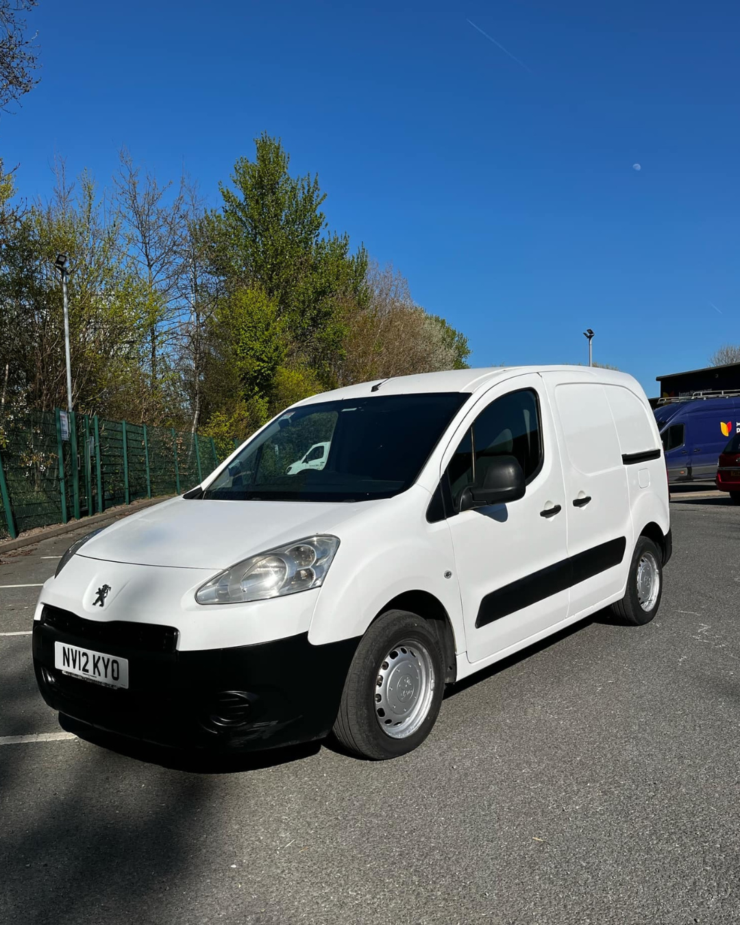 Small Jetting Van Peugeot Partner + Jetter