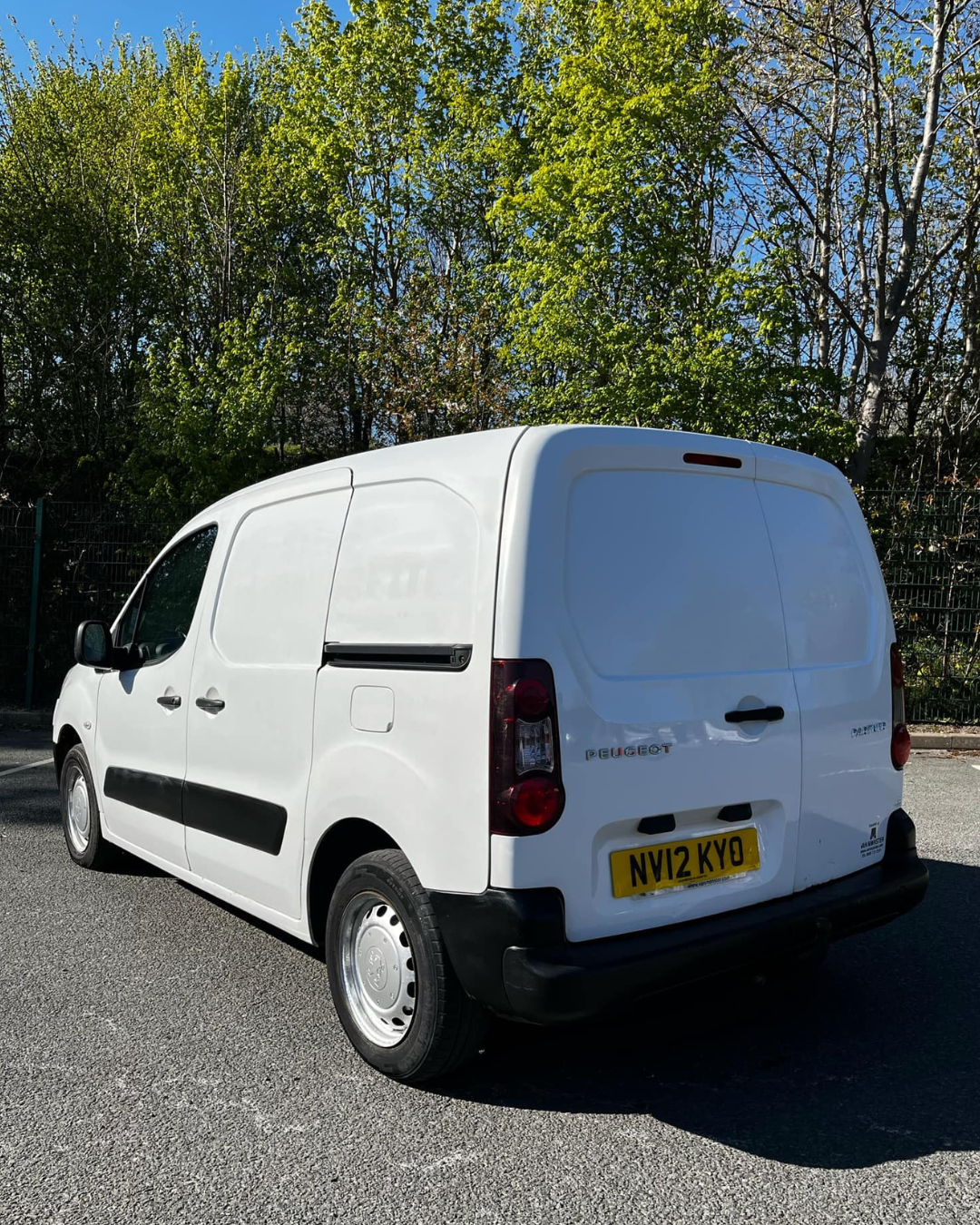 Small Jetting Van Peugeot Partner + Jetter