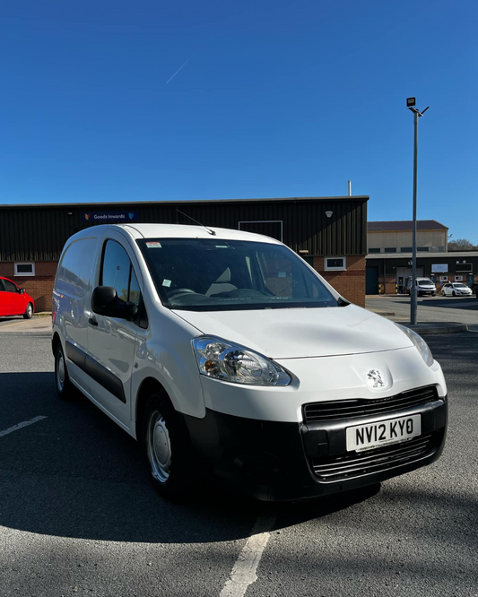 Small Jetting Van Peugeot Partner + Jetter